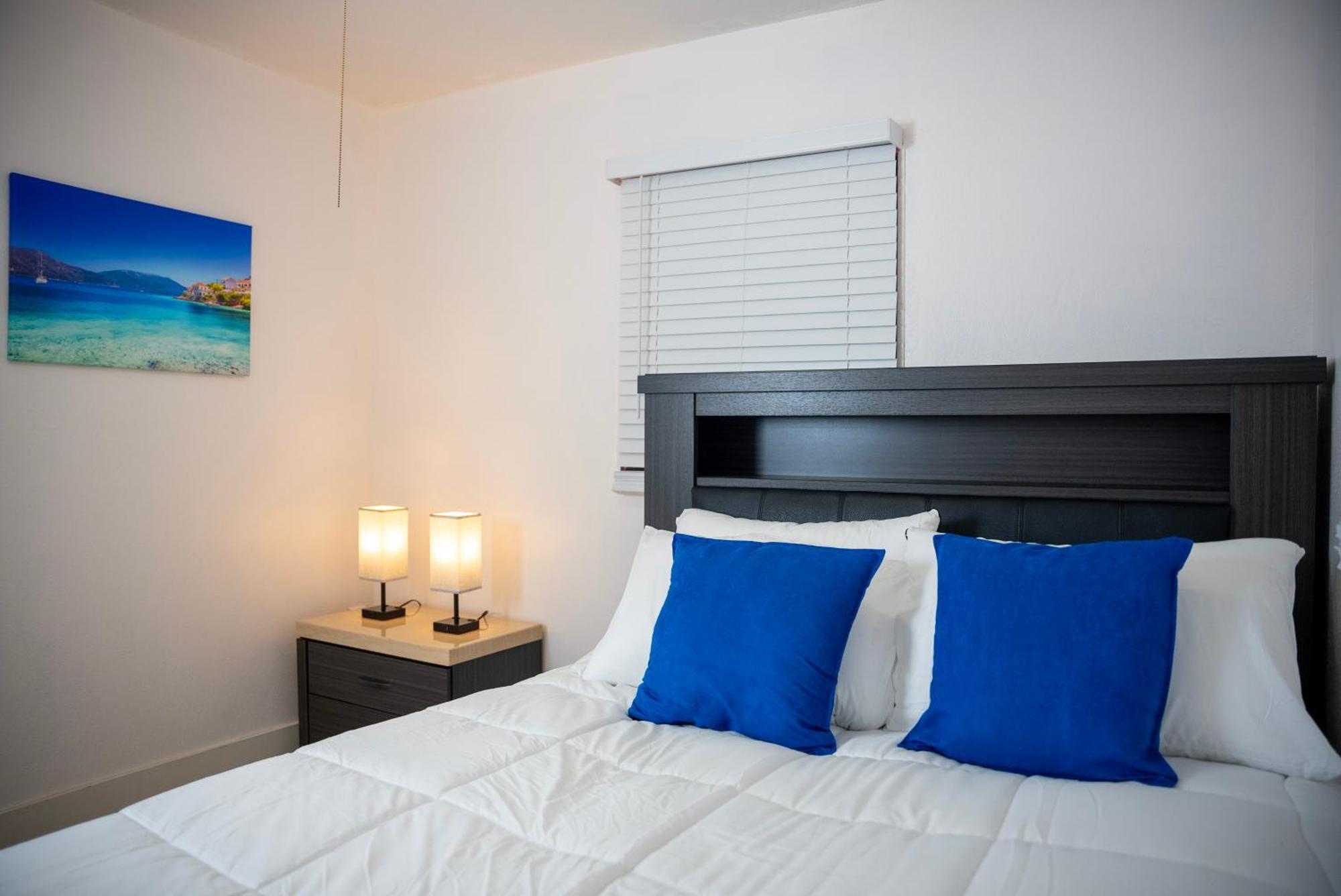 Stunning Modern Home In Tampa With Pool - Just 5 Minutes From Airport! Экстерьер фото