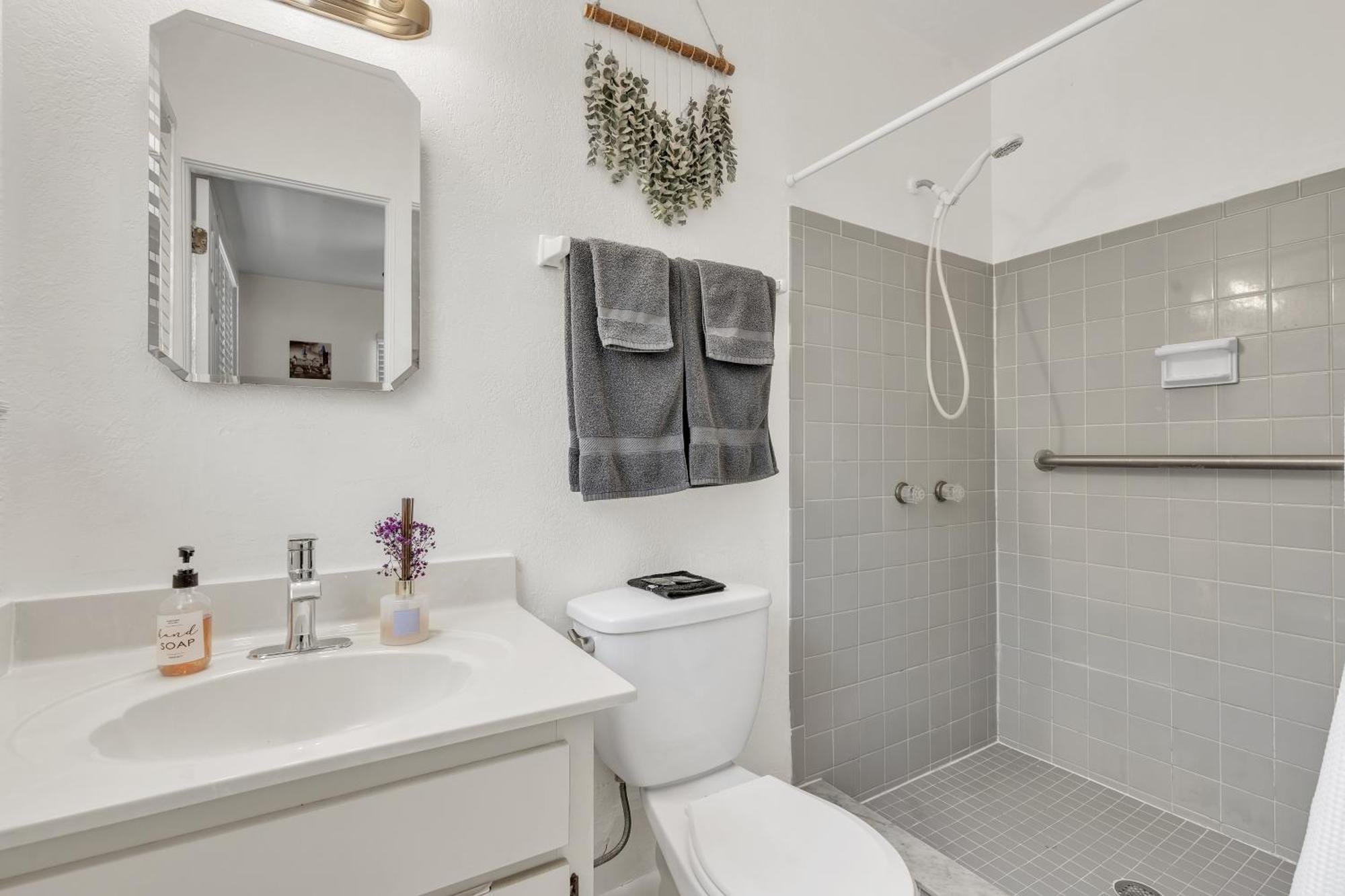 Stunning Modern Home In Tampa With Pool - Just 5 Minutes From Airport! Экстерьер фото