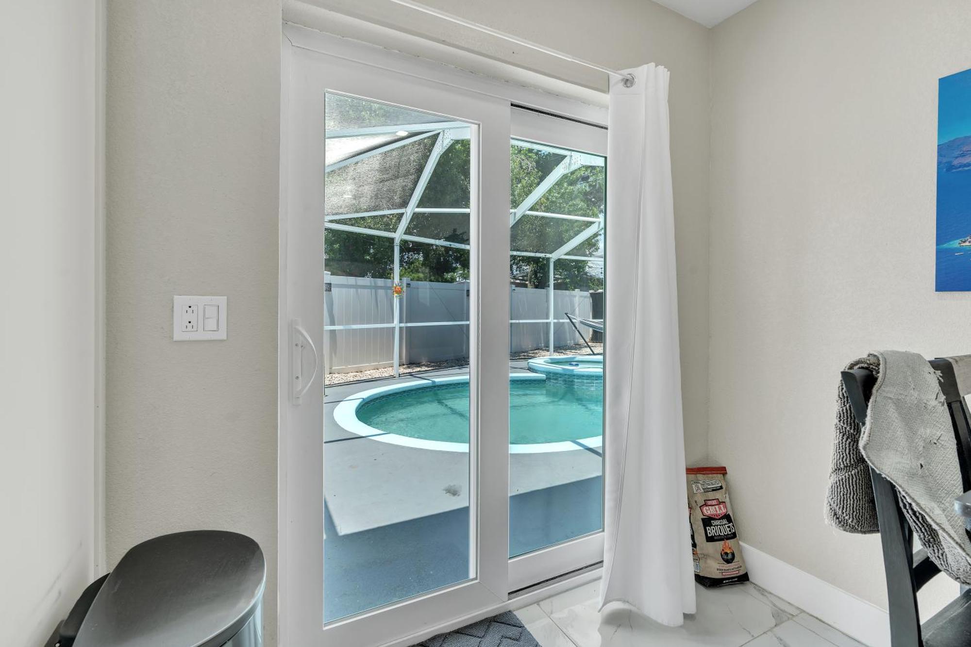 Stunning Modern Home In Tampa With Pool - Just 5 Minutes From Airport! Экстерьер фото